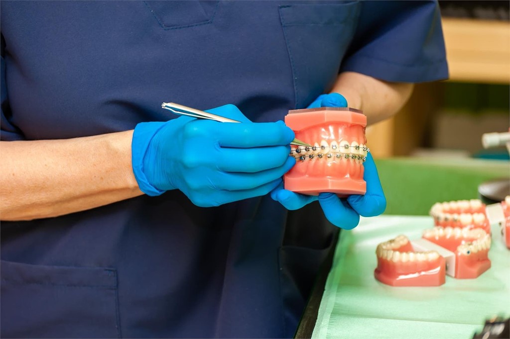 Mitos sobre la ortodoncia: ¿comer es misión imposible?
